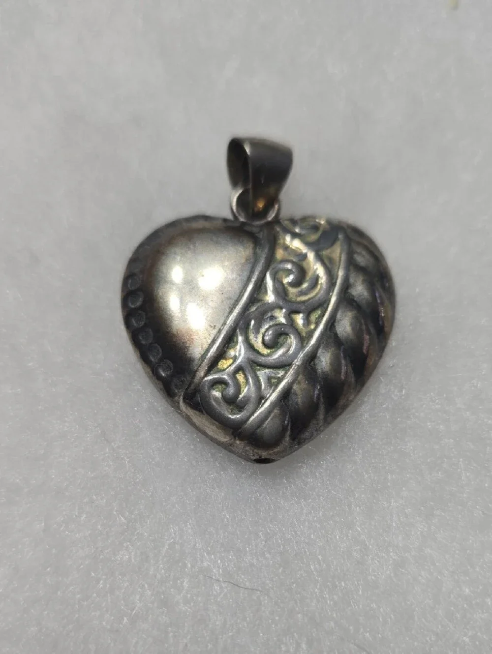 Sterling Silver Heart Pendant Necklace - Vintage-Inspired